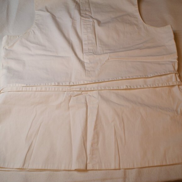 GAP White Sleeveless Wrap Around Blouse with Stretchy Cotton & Lycra Material - Picture 8 of 14